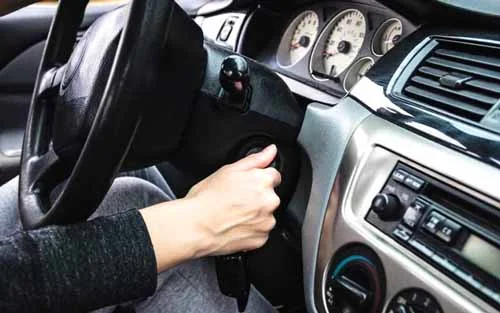دلایل استارت نخوردن ماشین